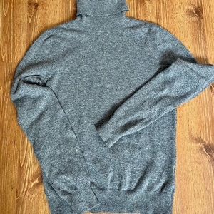 Boden gray turtleneck, size 10, cashmere/cotton/rayon